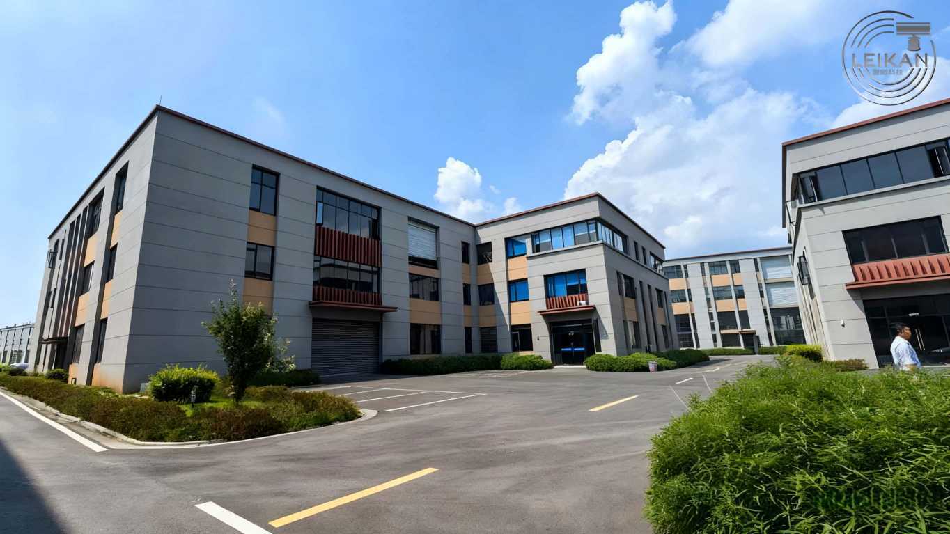 Σχετικά με εμάς