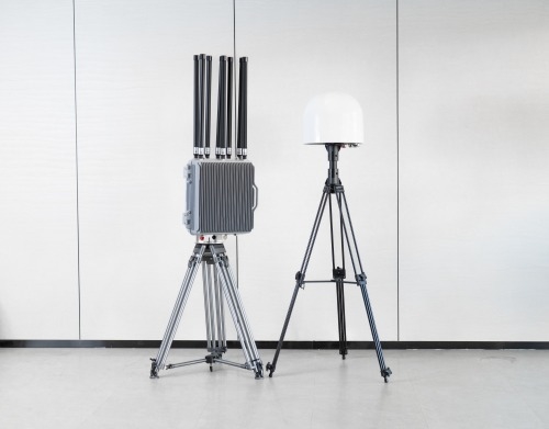 10 χλμ. Παθητικό σύστημα εντοπισμού κατεύθυνσης, καταστολής πολλαπλών ζωνών, Anti Drone, Εφαρμογή Ιστού, Κεντρικός Έλεγχος